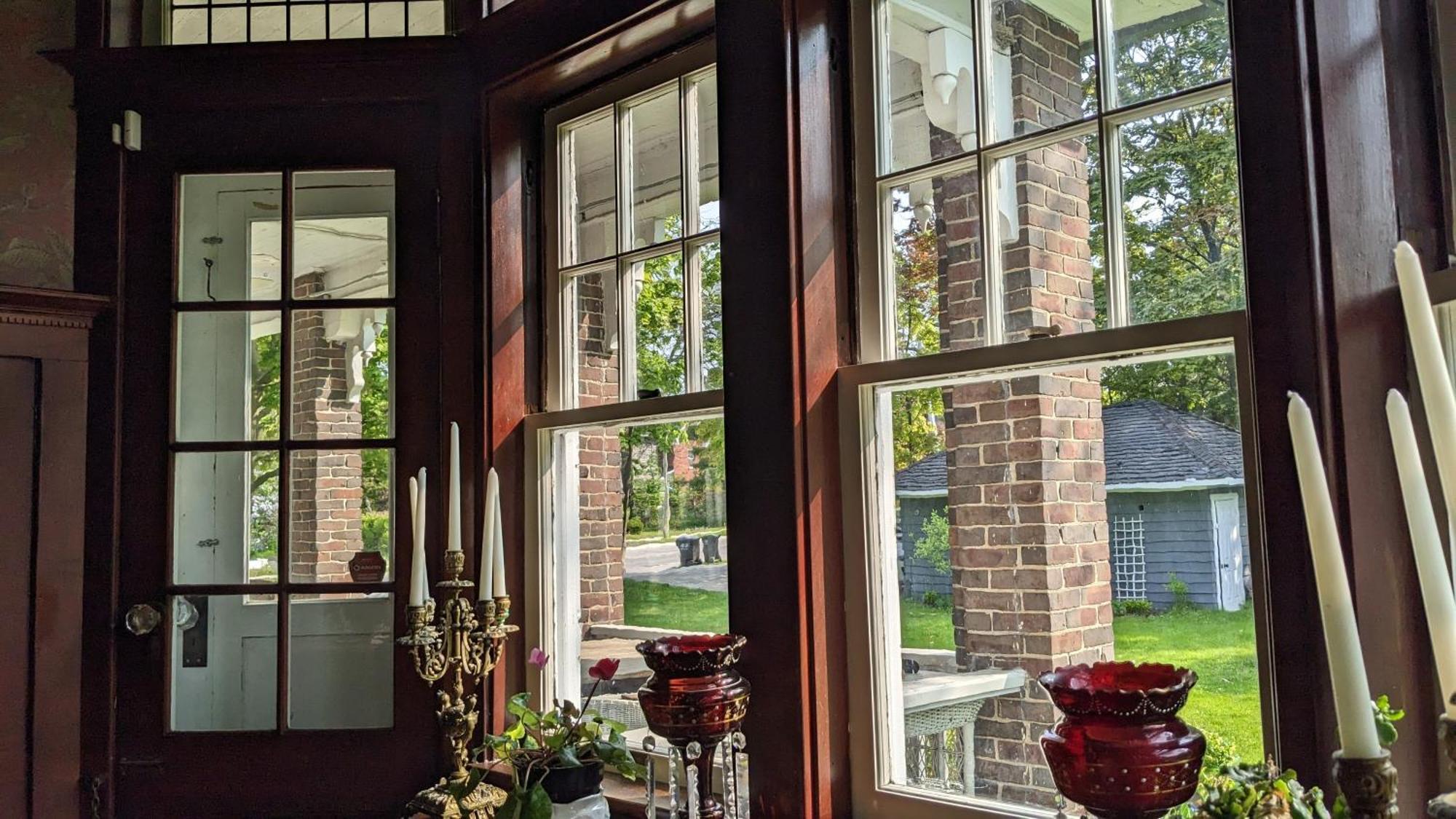 The Captain'S House Heritage Bed & Breakfast Midland Exterior photo